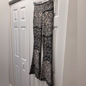 Black & Cream Printed Wide-Leg Pants